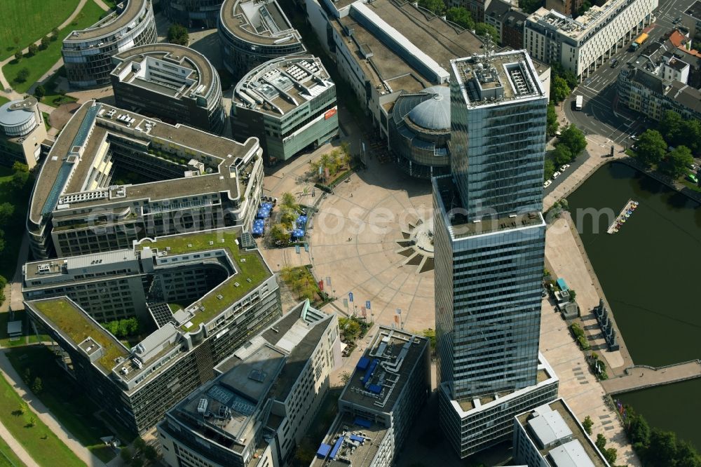 Köln from the bird's eye view: High-rise buildings Koelnturm Im Mediapark in Cologne in the state North Rhine-Westphalia, Germany