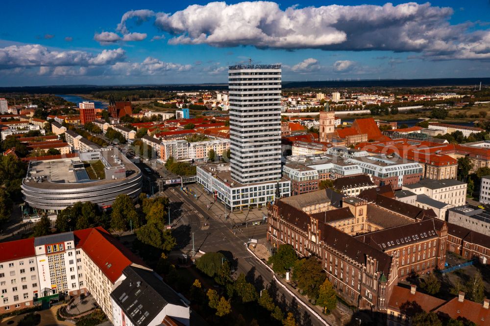 Frankfurt (Oder) from the bird's eye view: High-rise buildings Der Oderturm on Logenstrasse in Frankfurt (Oder) in the state Brandenburg, Germany