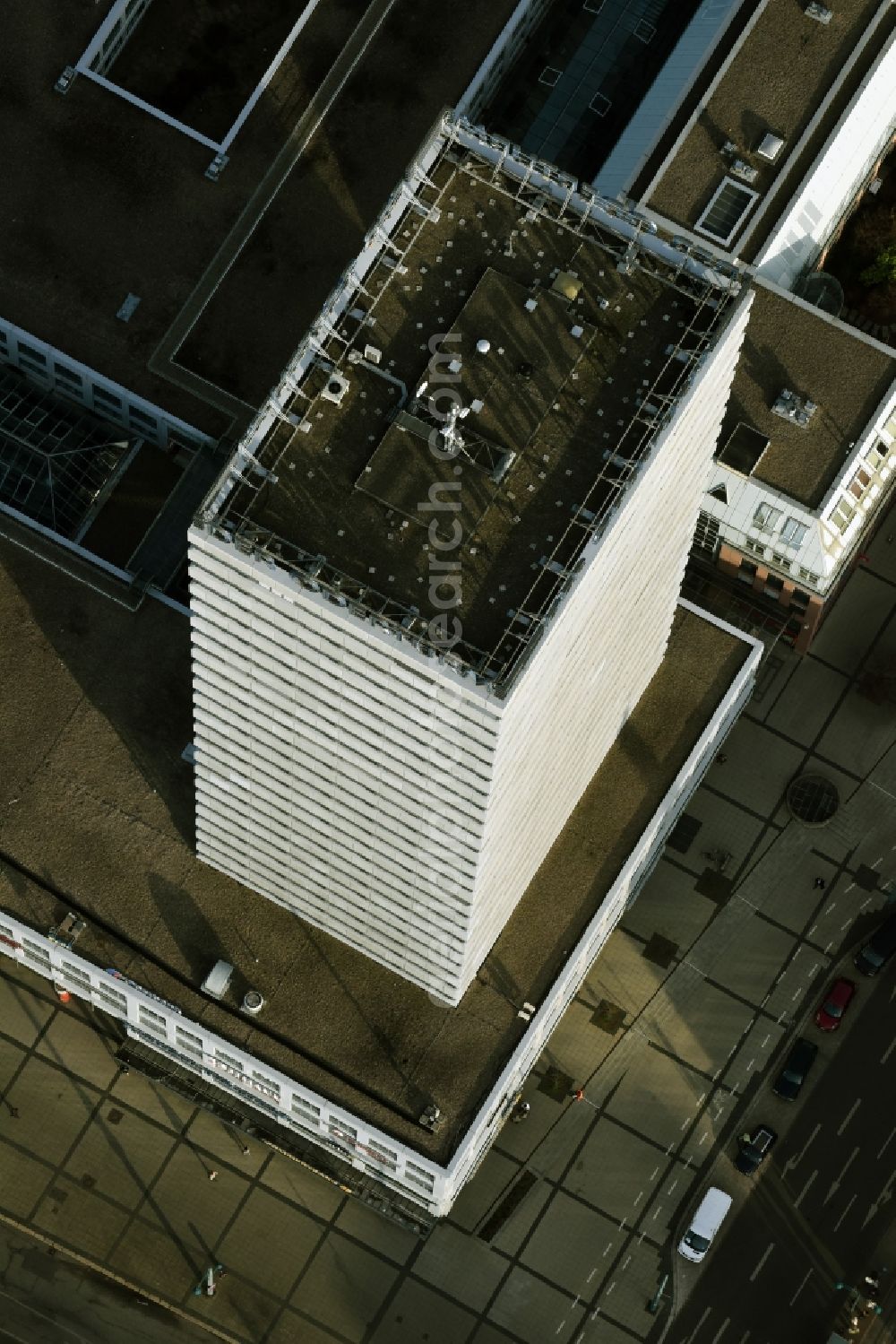 Aerial photograph Frankfurt (Oder) - High-rise buildings DER ODERTURM on Lenne Passagen in Frankfurt (Oder) in the state Brandenburg