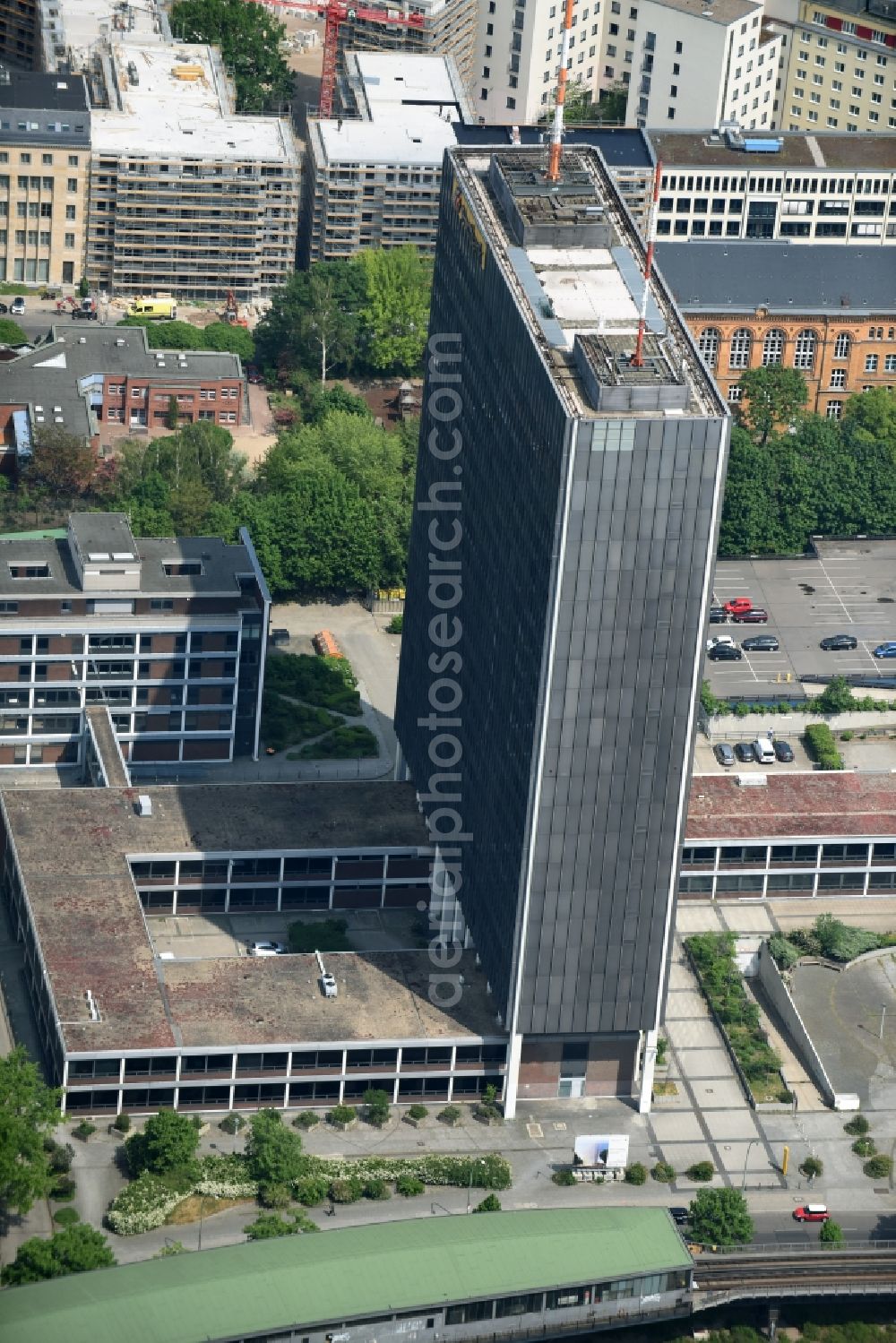 Berlin from the bird's eye view: High-rise buildings Postbank Finanzcenter Hallesches Ufer in Kreuzberg in Berlin, Germany