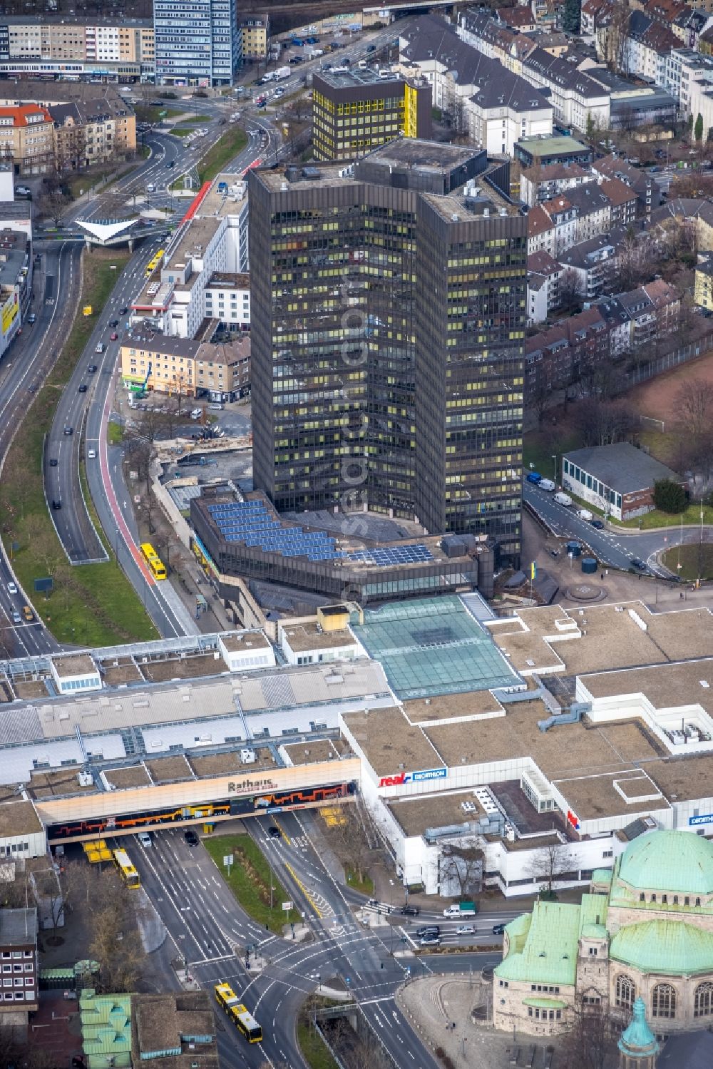 Aerial photograph Essen - Town Hall skyscraper building of the city administration on Porscheplatz in the district Ostviertel in Essen at Ruhrgebiet in the state North Rhine-Westphalia, Germany