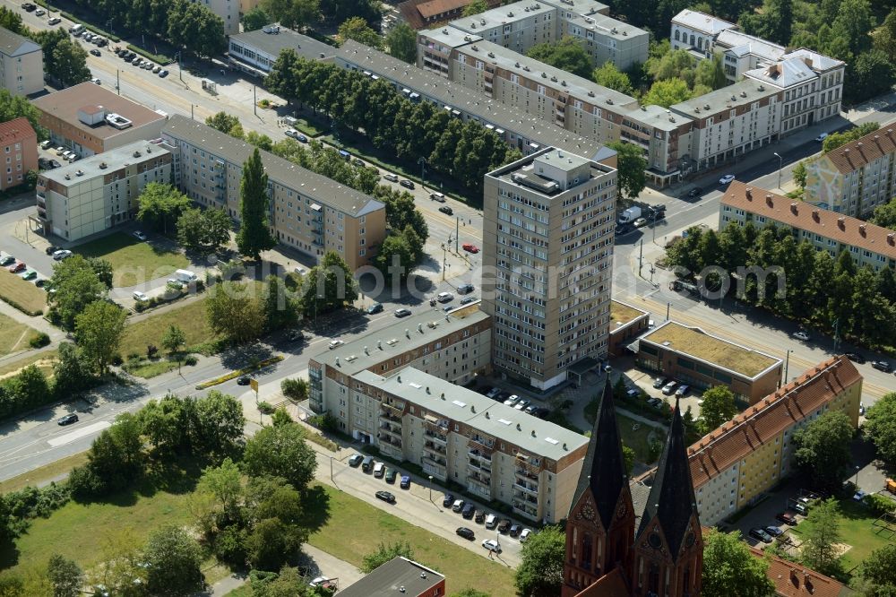 Frankfurt (Oder) from the bird's eye view: High-rise buildings at the Sublicer Strasse in Frankfurt (Oder) in the state Brandenburg