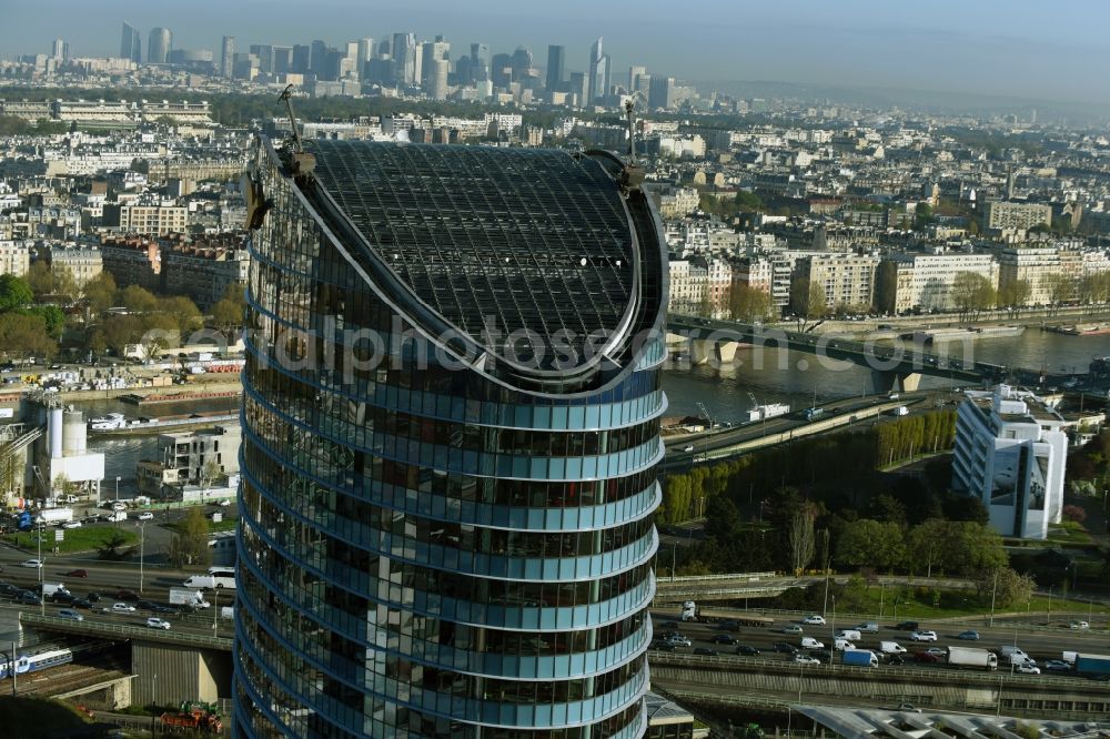 Issy-les-Moulineaux from above - High-rise buildings Tour SEQUANA on Rue Henri Farman in Paris in Ile-de-France, France