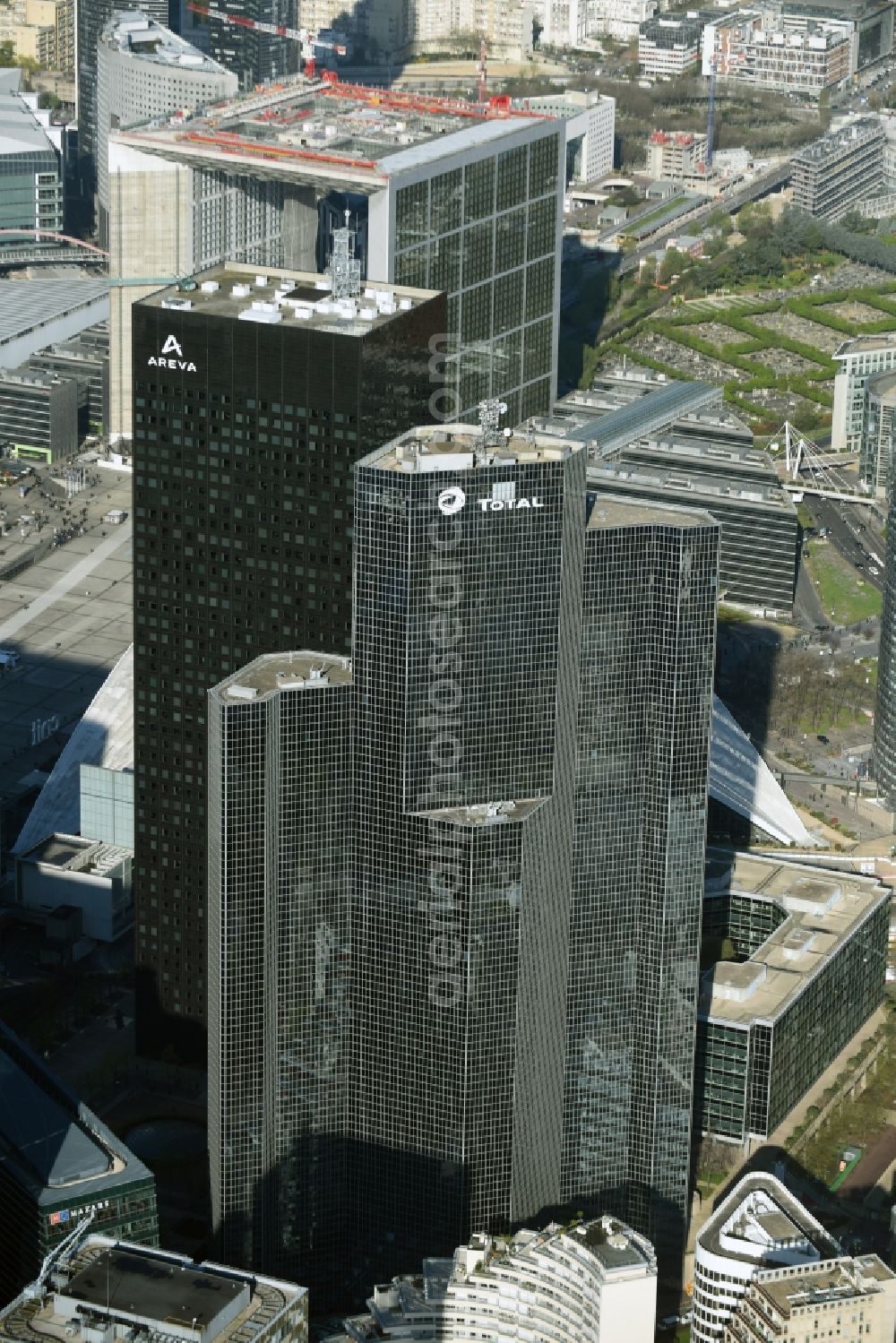 Aerial photograph Paris - High-rise building Tour Total Coupole and Tour Areva on Place Jean Millier in the office and highrise quarter La Defense in Paris in Ile-de-France, France