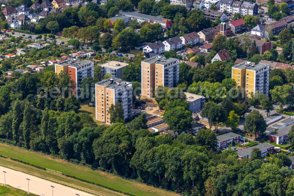 Dortmund from the bird's eye view: High-rise building in the residential area with colorful horse motifs as facade cladding on street Espenstrasse in Dortmund at Ruhrgebiet in the state North Rhine-Westphalia, Germany