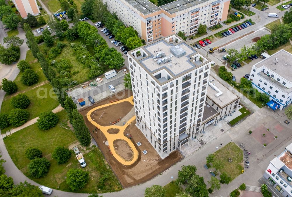 Aerial image Leipzig - High-rise building in the residential area Lipsia-Turm in the district Gruenau-Mitte in Leipzig in the state Saxony, Germany