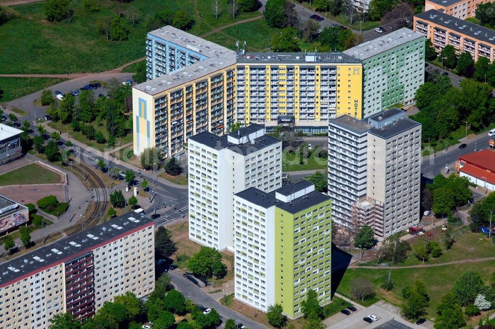 Erfurt from above - High-rise building in the residential area on Mainzer Strasse with the hotel Hotel Vilna on Vilniuser Strasse in the district Rieth in Erfurt in the state Thuringia, Germany