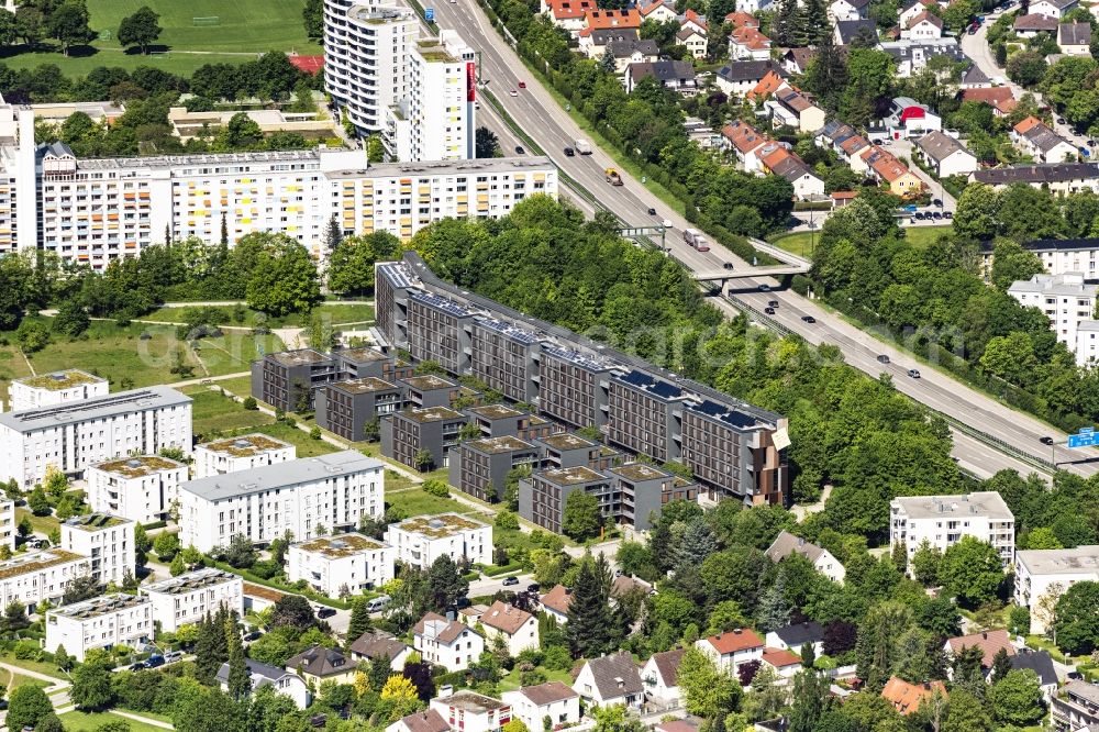 Aerial image München - High-rise building in the residential area on Schroefelhofstr in Munich in the state Bavaria, Germany