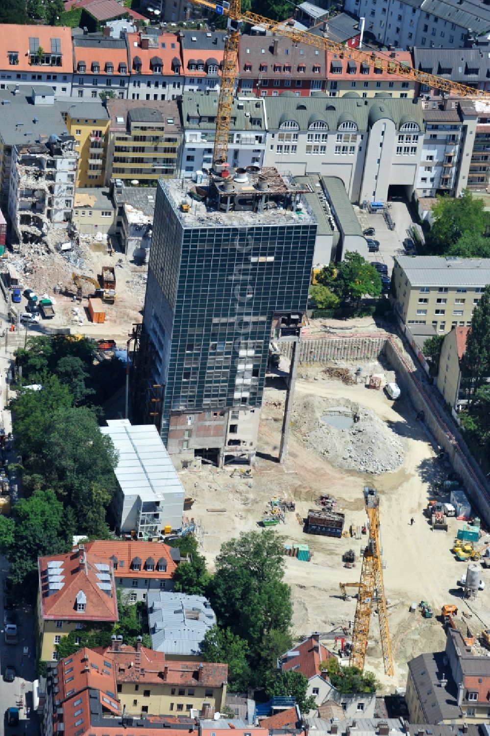 Aerial photograph München - High-rise building in the residential area The Seven on Gaertnerplatzviertel in Munich in the state Bavaria, Germany