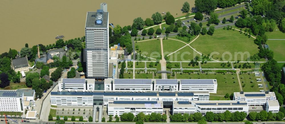 Bonn from the bird's eye view: Skyscraper - the Langer Eugen building complex at the UN Campus in Bonn on the Rhine in North Rhine-Westphalia