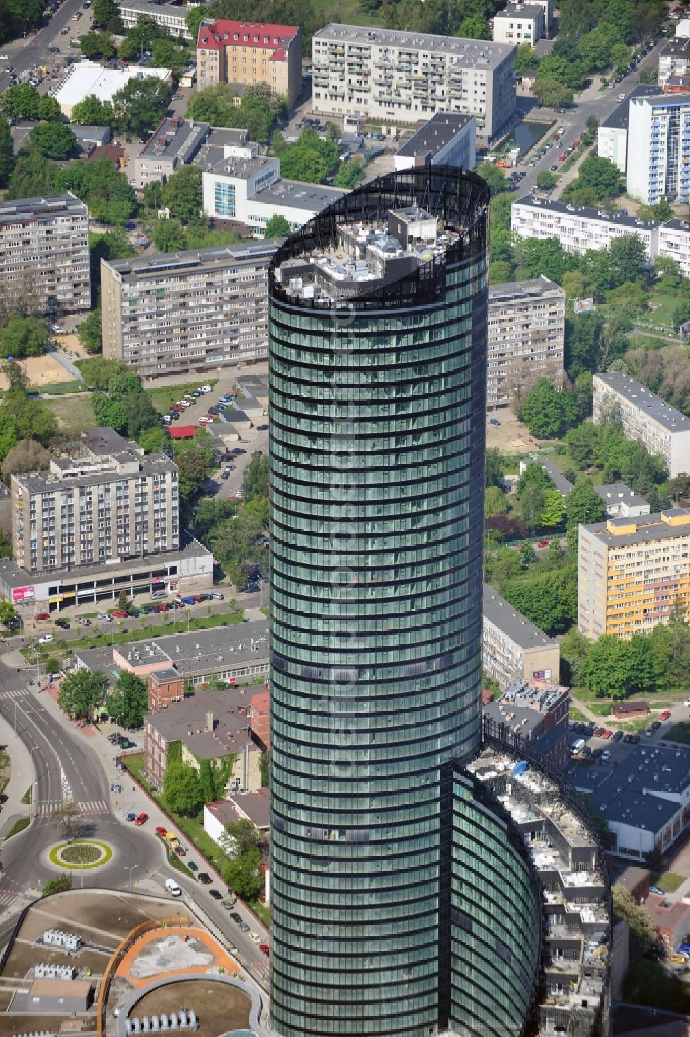 Wroclaw / Breslau from the bird's eye view: The newly constructed high-rise sky tower in Wroclaw / Breslau. The modern residential and commercial building is 260 meters, the tallest building in Poland. Architect is Dariusz Dziubi?ski Studio Archiektoniczne FOLD s.c