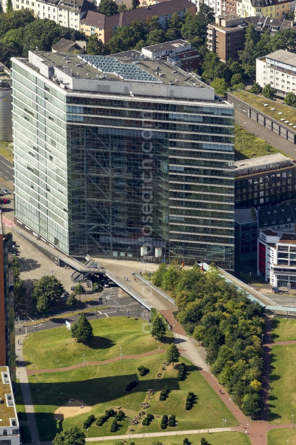 Düsseldorf from above - View onto the Stadttor in the government quarter of Düsseldorf in the state North Rhine-Westphalia. The Stadttor is an office building and residence of the Prime Minister