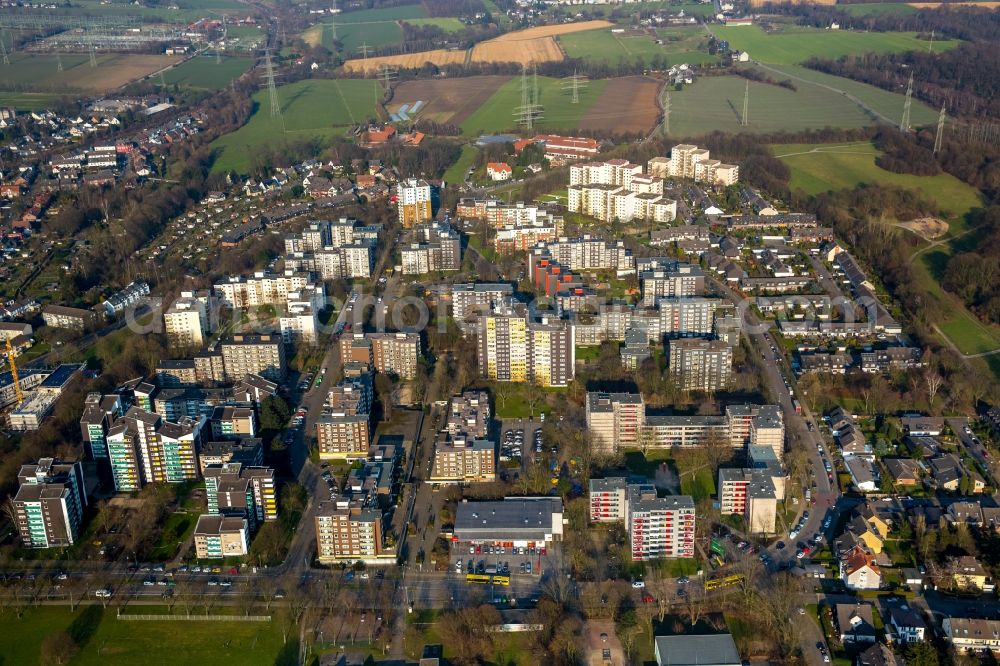 Aerial image Essen - High-rise residential development in the district Horst on Bonhoefferweg in Essen in North Rhine-Westphalia