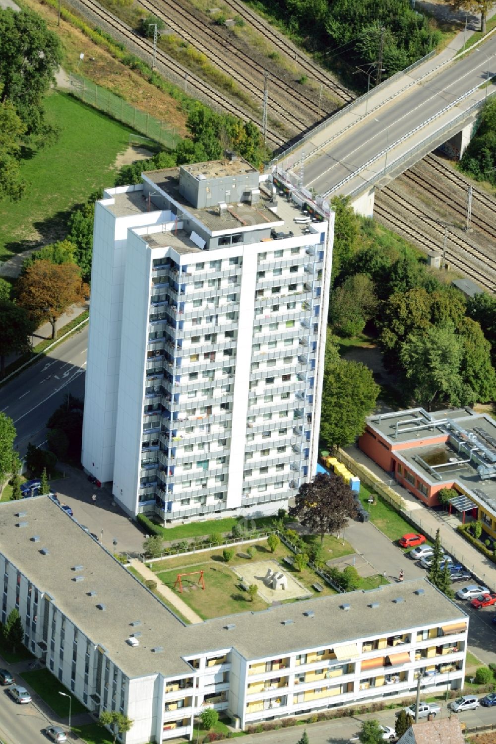 Augsburg from above - High-rise building in the residential area on Heckrosenweg in Augsburg in the state of Bavaria