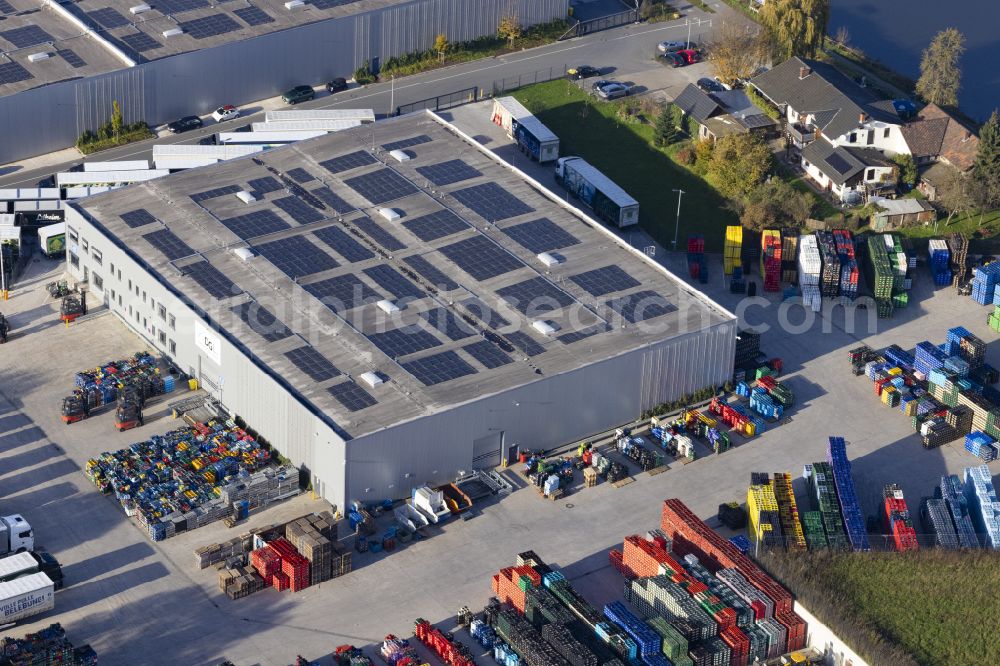 Aerial image Bad Oeynhausen - High-bay warehouse building complex and logistics center on the premises of Deutsche Getraenke Logistik - DGL Ostwestfalen-Lippe GmbH & Co. KG on the street Faehrweg in Bad Oeynhausen in the state of North Rhine-Westphalia, Germany