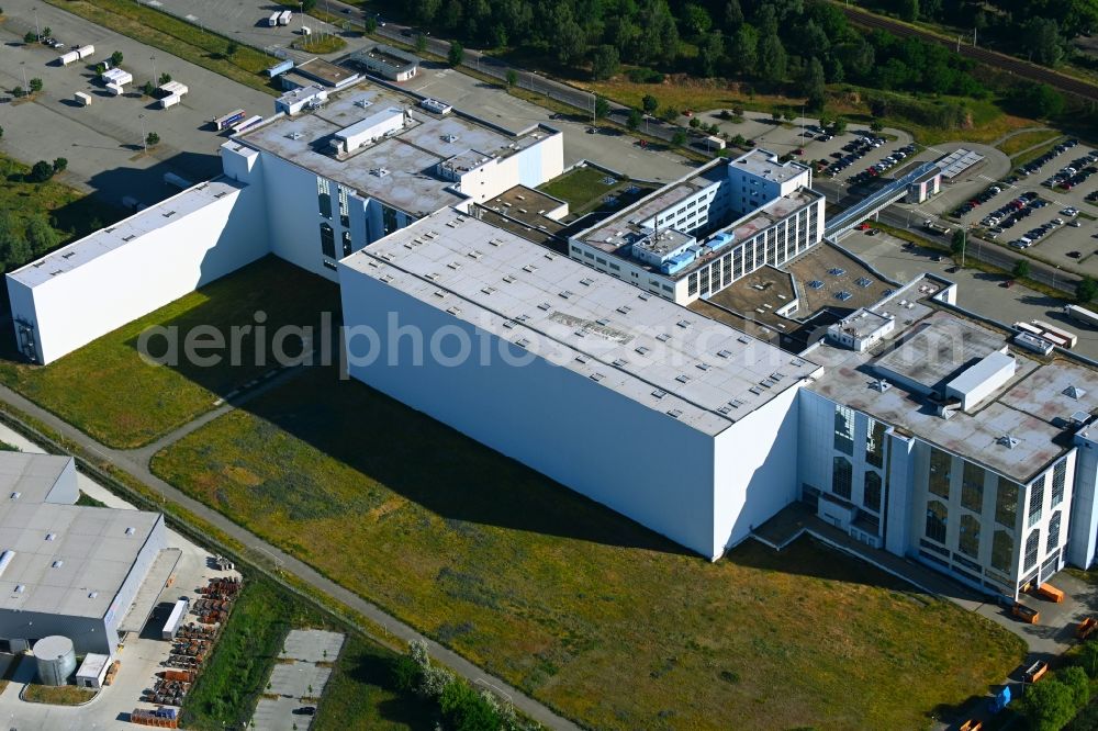 Aerial image Falkensee - High-bay warehouse building complex and logistics center on the premises of eCom Logistik GmbH on Str. of Einheit in Falkensee in the state Brandenburg, Germany