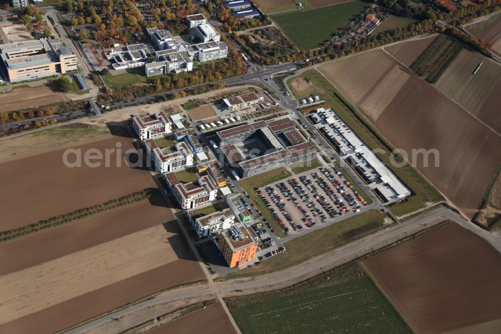 Aerial image Mainz - View of the building of the University of Mainz at the Lucy-Hillebrand-Strasse in Mainz in Rhineland-Palatinate