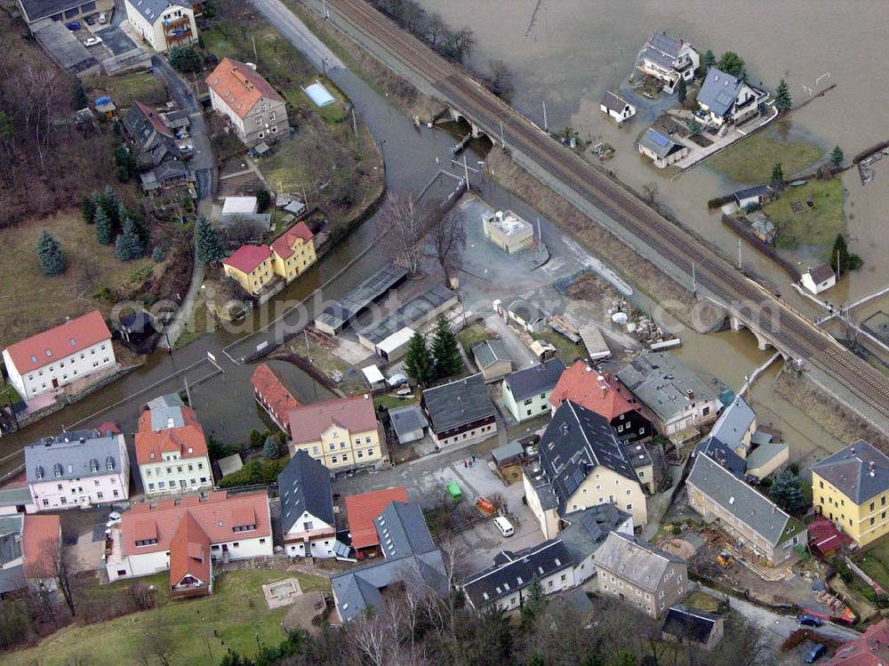 Aerial image Bad Schandau - 31.03.2006 Bad Schandau; Hochwasser in Bad Schandau durch die Elbe entland der Bahnstrecke nach Krippen.