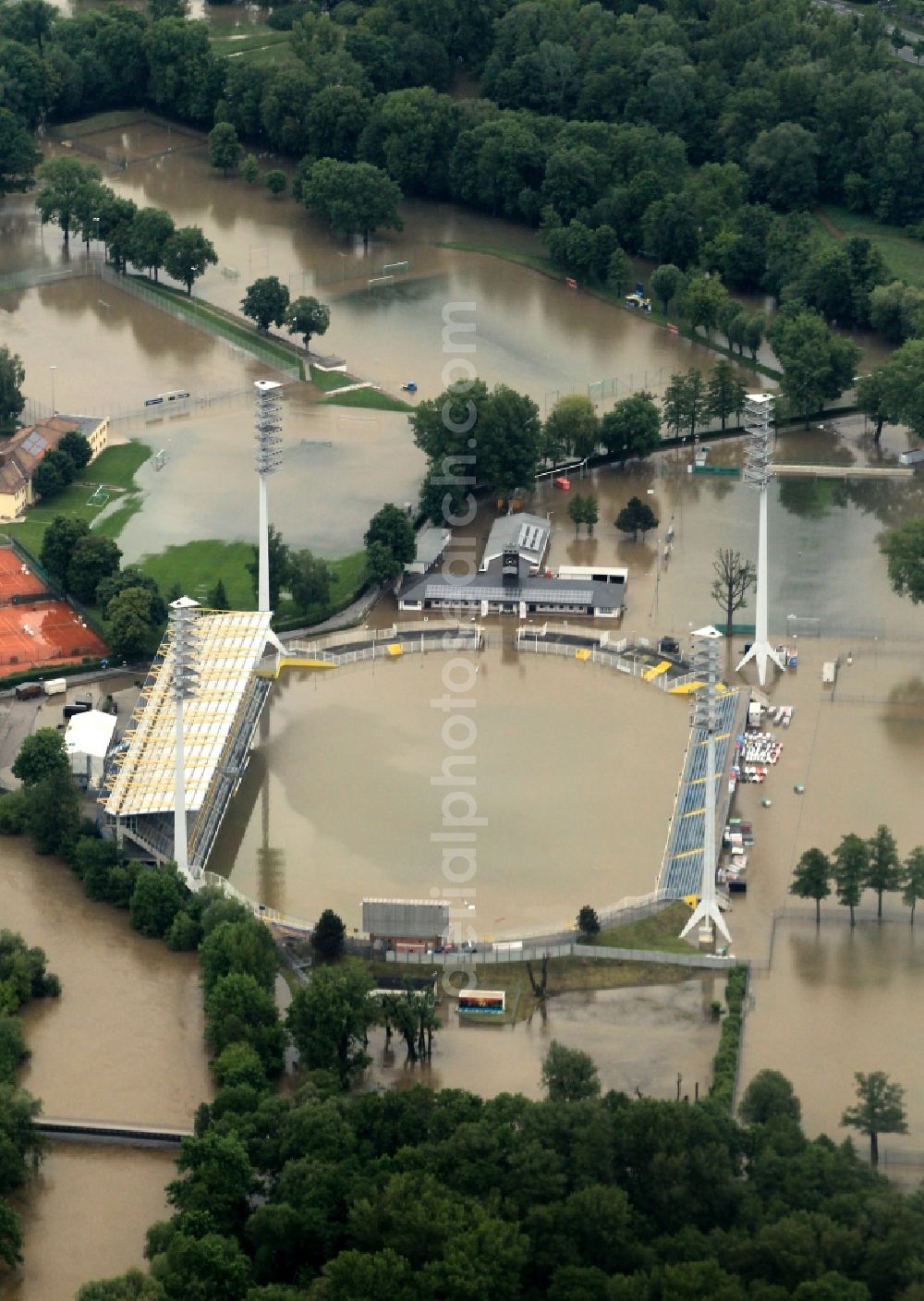 Aerial image Jena - Flood disaster flood flooding of the Ernst-Abbe-sports field / stadium in the Oberaue in Jena in Thuringia