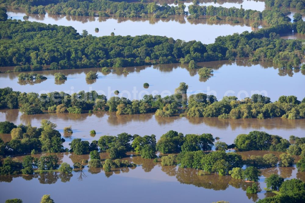 Dessau-Roßlau from the bird's eye view: Flood level - situation from flooding and overflow of the banks of the Elbe in Dessau in Saxony-Anhalt