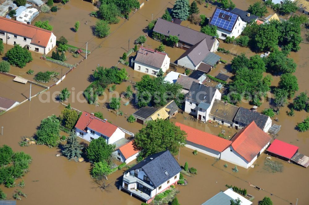 Aerial image Gruna - Flood level - situation from flooding and overflow of the bank of the Mulde near Gruna in Saxony