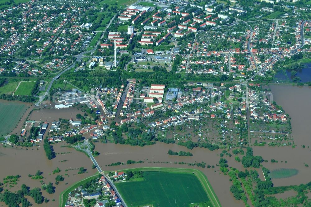 Aerial photograph Jeßnitz - Flood level - situation from flooding and overflow of the bank of the Mulde at Jeßnitz in Saxony-Anhalt