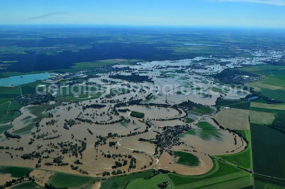 Wolfen from the bird's eye view: Flood level - situation from flooding and overflow of the bank of the Mulde at Wolfen in Saxony-Anhalt