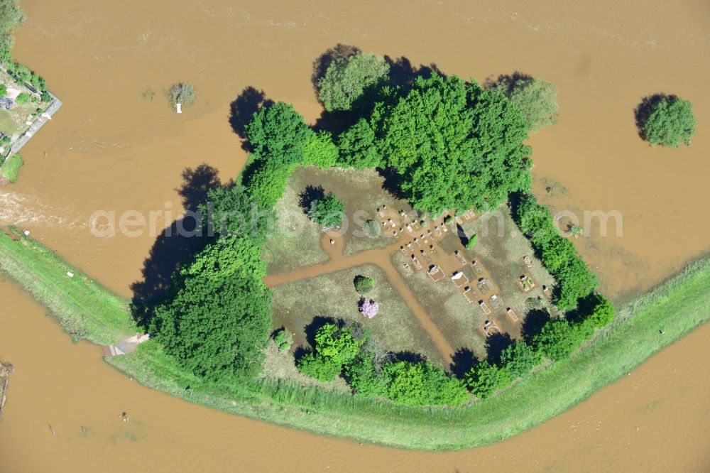 Aerial image Gruna - Flood level - situation from flooding and overflow of the bank of the Mulde in Gruna inSaxony