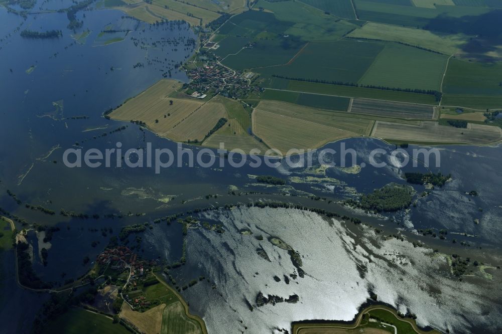 Rhinow from above - Flood level - situation by flooding the Havelaue west of Rhinow in Brandenburg