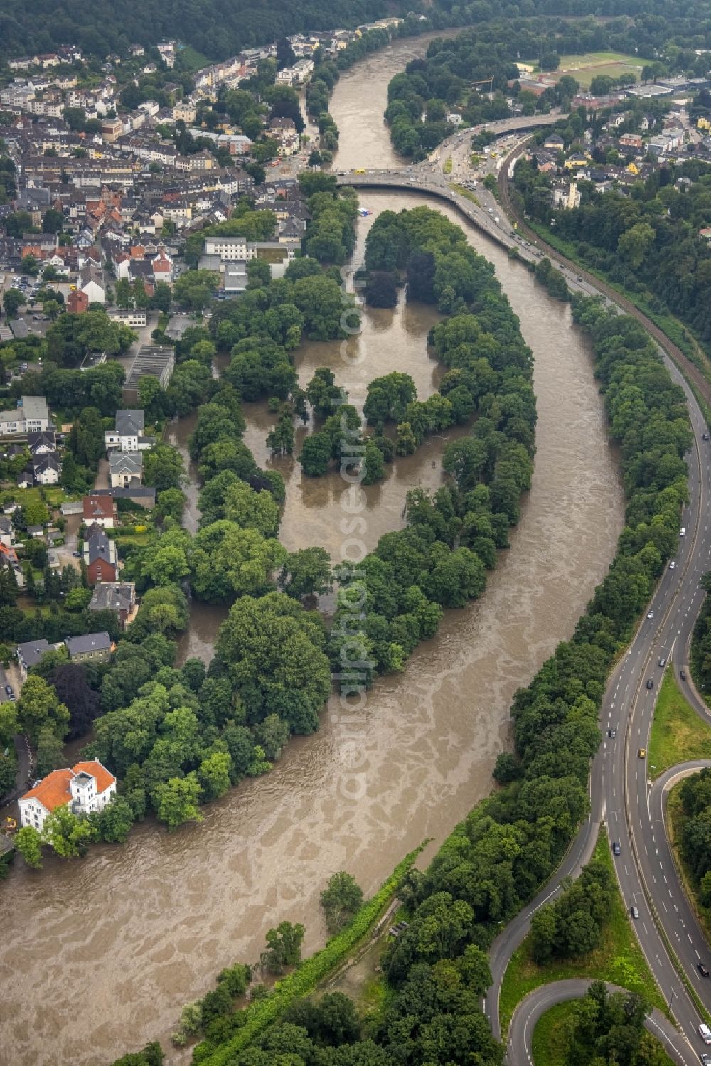 Essen from above - Flood situation and flooding, all-rousing and infrastructure-destroying masses of brown water on the banks of the Ruhr in the district Werden in Essen at Ruhrgebiet in the state North Rhine-Westphalia, Germany