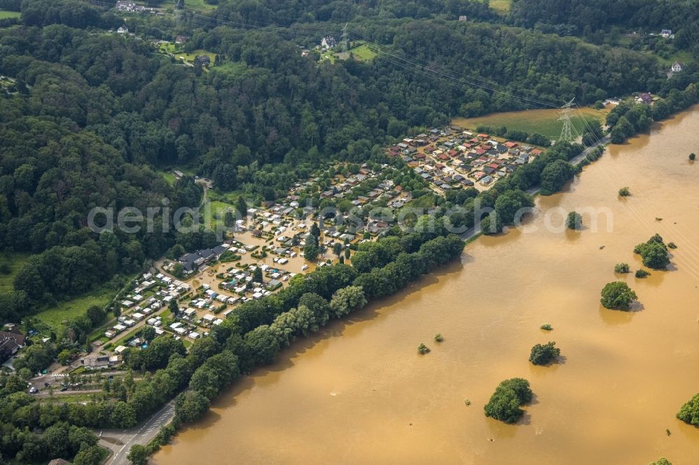 Aerial image Hattingen - Flood situation and flooding, all-rousing and infrastructure-destroying masses of brown water at the loop of the river course of the Ruhr in Hattingen at Ruhrgebiet in the state North Rhine-Westphalia, Germany