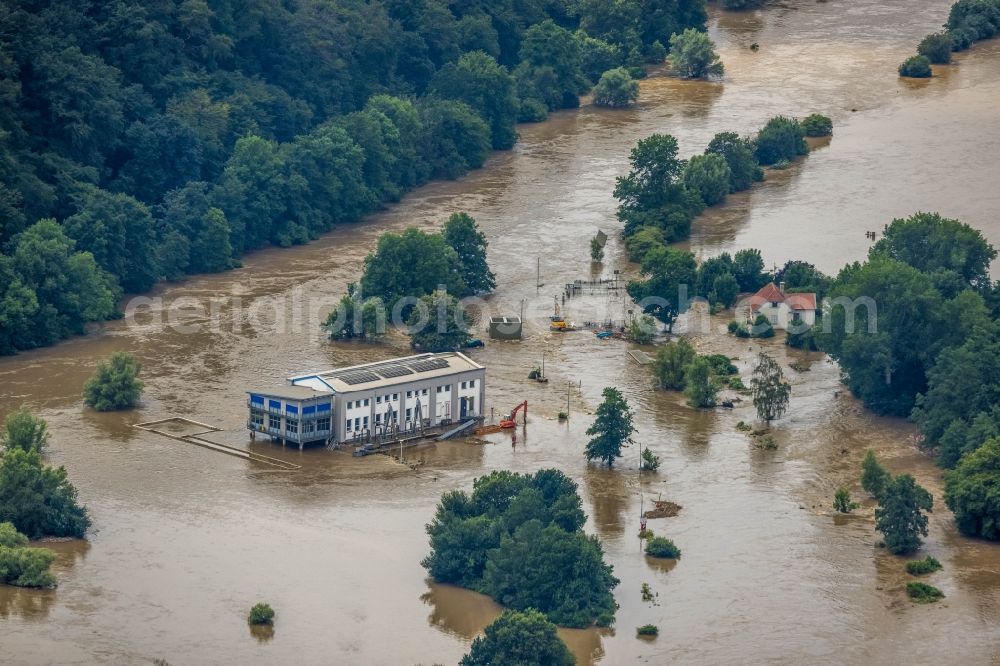 Aerial photograph Hattingen - Flood situation and flooding, all-rousing and infrastructure-destroying masses of brown water on the course of the Ruhr in Hattingen at Ruhrgebiet in the state North Rhine-Westphalia, Germany