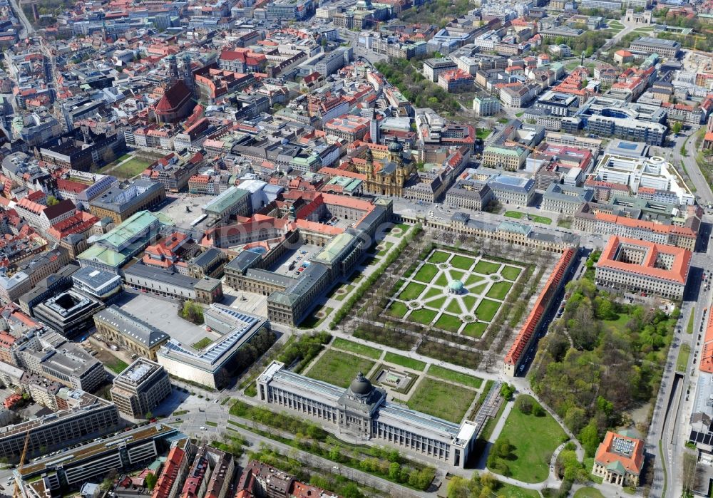 Aerial image München - View of the Hofgarten in Munich in the state Bavaria