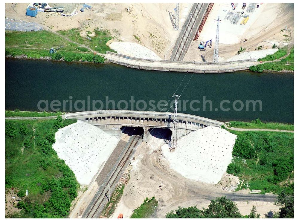 Eberswalde from the bird's eye view: Verlegungsarbeiten am Finowkanal zu Eberswalde im Unterquerbereich der Eisenbahnlinie nach Stralsund. Ein Projekt der Wasser- und Schifffahrtdirektion Ost im Rahmen der Verkehrsprojekte Deutsche Einheit Nr. 17.