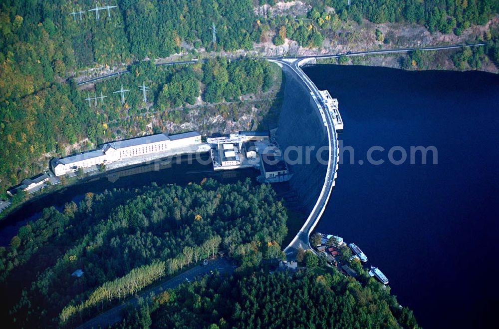 Hohenwarte / Thüringen from the bird's eye view: Die Talsperre Hohenwarte ist die zweitgrößte Talsperre im Oberen Saale System. Hier wird das Pumpspeicherkraftwerk Hohenwarte betrieben. Die Talsperre erstreckt sich auf 27km Länge.