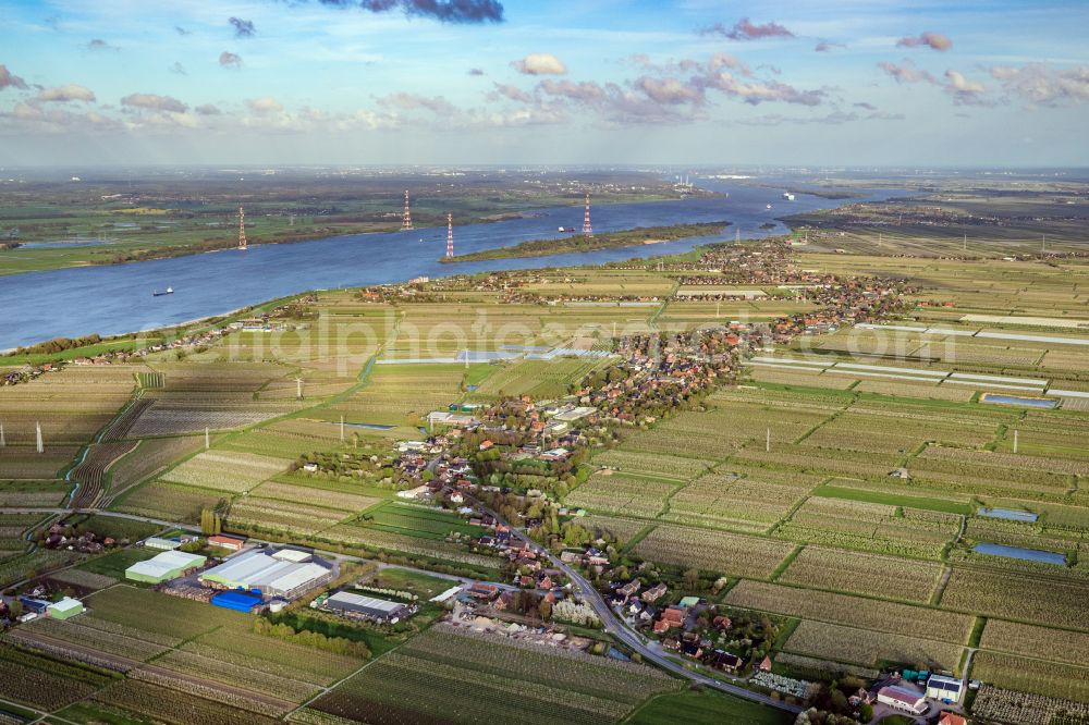 Hollern-Twielenfleth from the bird's eye view: Location in the fruit-growing area Altes Land Hollern in the federal state of Lower Saxony, Germany