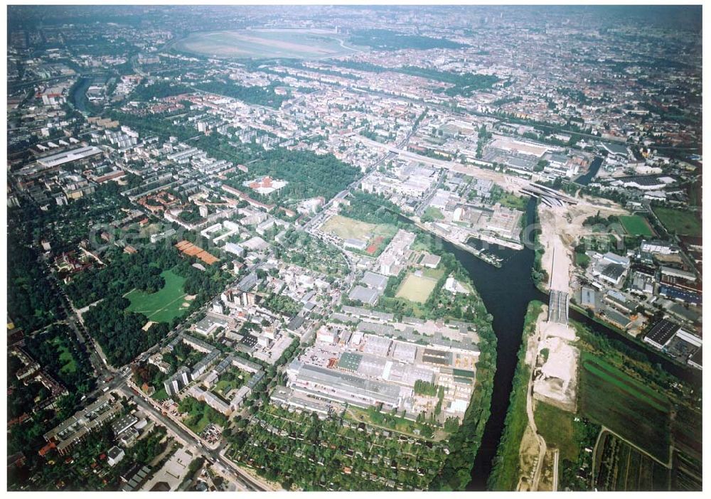 Aerial photograph Berlin - Neuköln - 20.08.2002 Holzmarkt der Fa. Holz - Possling GmbH & Co. KG an der Haarlemer Straße 57 in 12359 BERLIN.