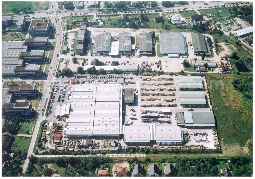 Berlin - Mahlsdorf from above - 20.08.2002 Holzmarkt der Fa. Holz - Possling GmbH & Co. KG an der Landsberger Straße 9 in 12623 BERLIN