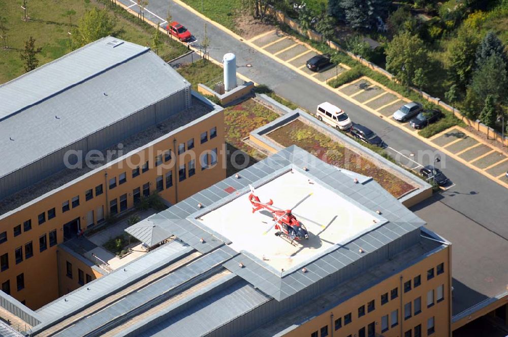 Aerial image Halle (Saale) - Blick auf den Hubschrauberlandeplatz der Berufsgenossenschaftlichen Klinik. Anschrift: BG-Kliniken Bergmannstrost, Merseburger Straße 165, 06112 Halle; Tel.: 0345 / 132 - 60; homepage: