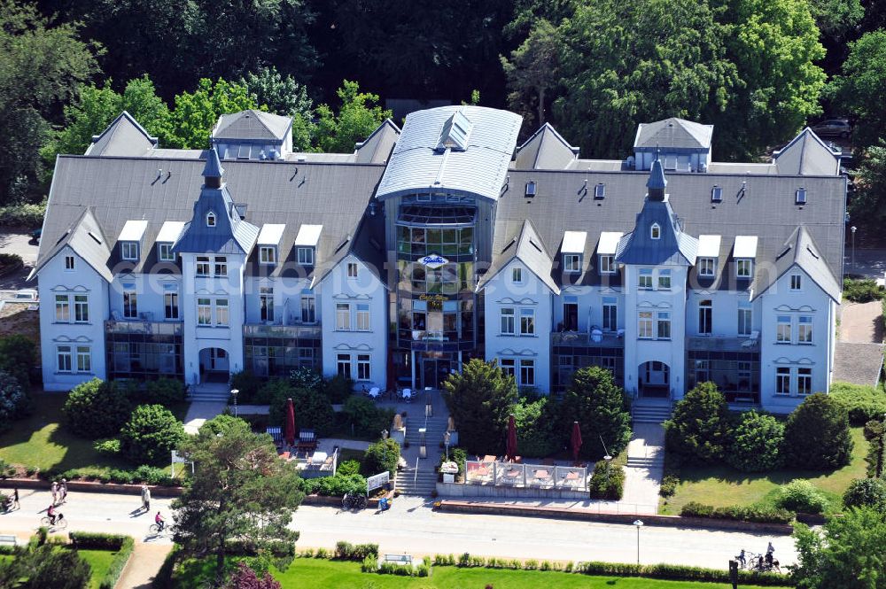 Aerial image Zinnowitz - Hotel Asgard in Zinnowitz auf der Insel Usedom in Mecklenburg-Vorpommern. Asgard Hotel in Zinnowitz at the island Usedom in Mecklenburg-Western Pomerania.