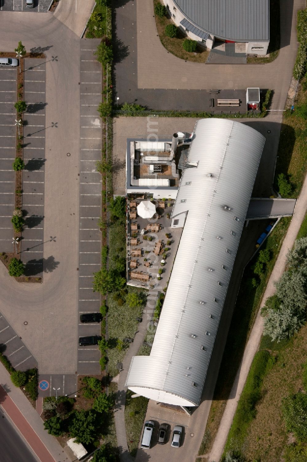 Aerial image Bottrop - View of the hotel Chillten in Bottrop in the state North Rhine-Westphalia