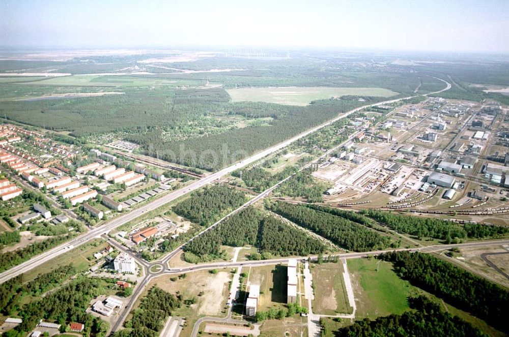 Aerial photograph Schwarzheide / Brandenburg - Hotel und Gewerbegebiet am südlichen Werksgelände der BASF - Schwarzheide .