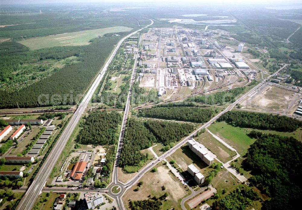 Schwarzheide / Brandenburg from the bird's eye view: Hotel und Gewerbegebiet am südlichen Werksgelände der BASF - Schwarzheide .