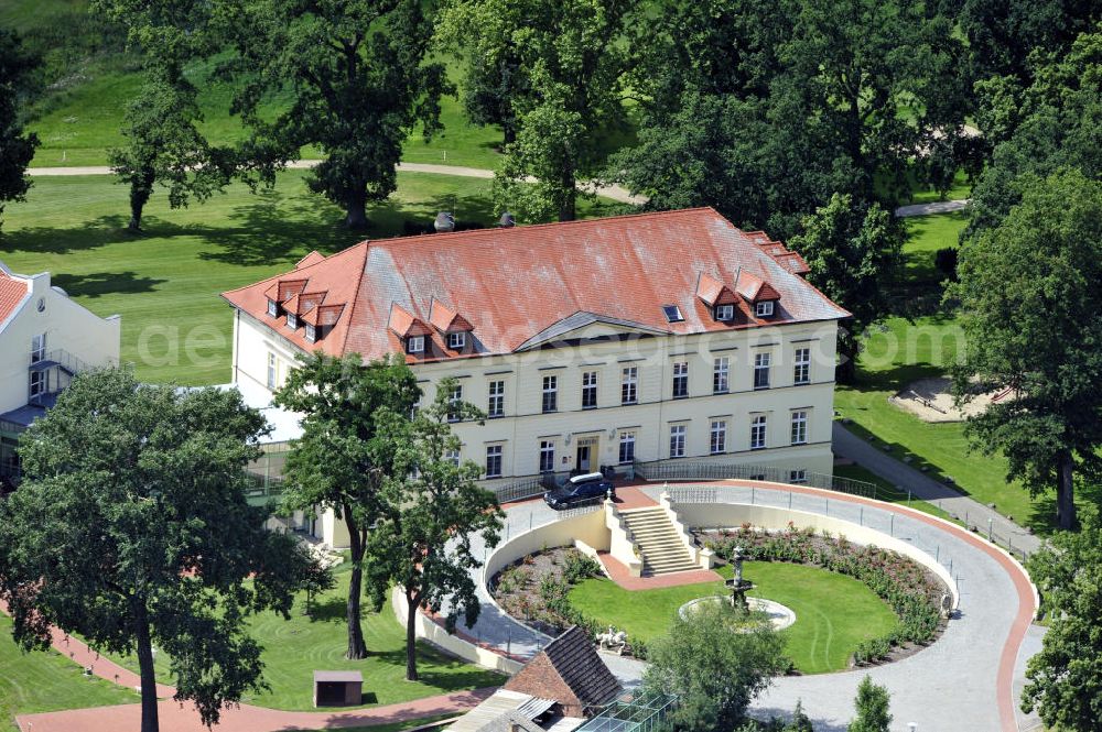 Aerial image Teschow - Hotel Schloss Teschow beim Bachweg in Teschow, Mecklenburg-Vorpommern. Castle Teschow at the street Bachweg in Teschow, Mecklenburg-Western Pomerania.