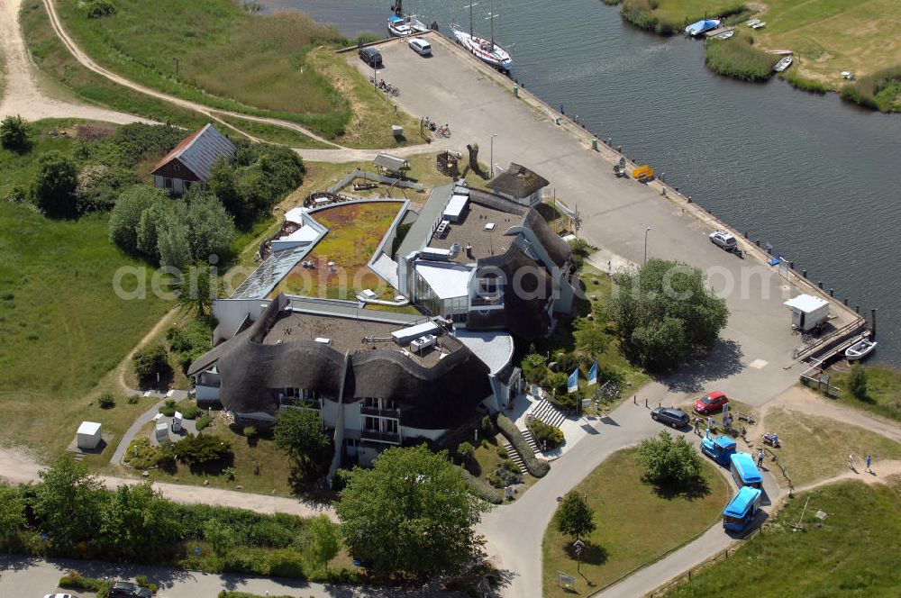 Baabe from above - Blick auf das Hotel Solthus am See auf der Insel Rügen im Ostseebad Baabe. Im Hintergrund eigener Bootsanlegesteg in der Mündung / Verbindung der Having Bucht und dem Selliner See. Kontakt: Hotel Solthus Betriebsgesellschaft mbH, Bollwerkstrasse 1, 18586 Ostseebad Baabe / Rügen, Tel. +49(0)38303 8716-0, Fax +49(0)38303 8716-99, e-mail: info@solthus.de