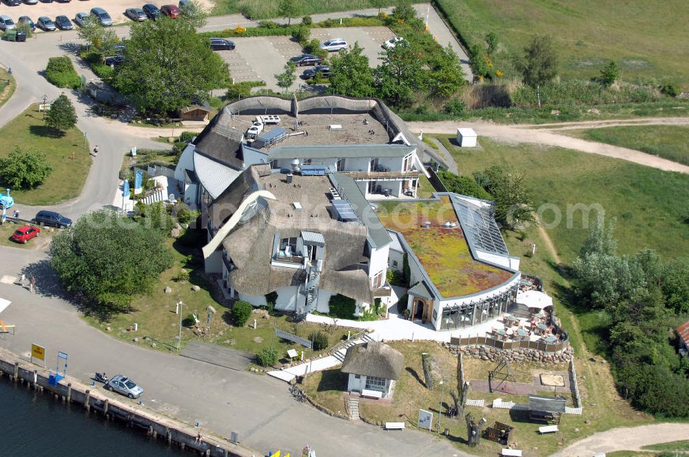 Aerial photograph Baabe - Blick auf das Hotel Solthus am See auf der Insel Rügen im Ostseebad Baabe. Kontakt: Hotel Solthus Betriebsgesellschaft mbH, Bollwerkstrasse 1, 18586 Ostseebad Baabe / Rügen, Tel. +49(0)38303 8716-0, Fax +49(0)38303 8716-99, e-mail: info@solthus.de