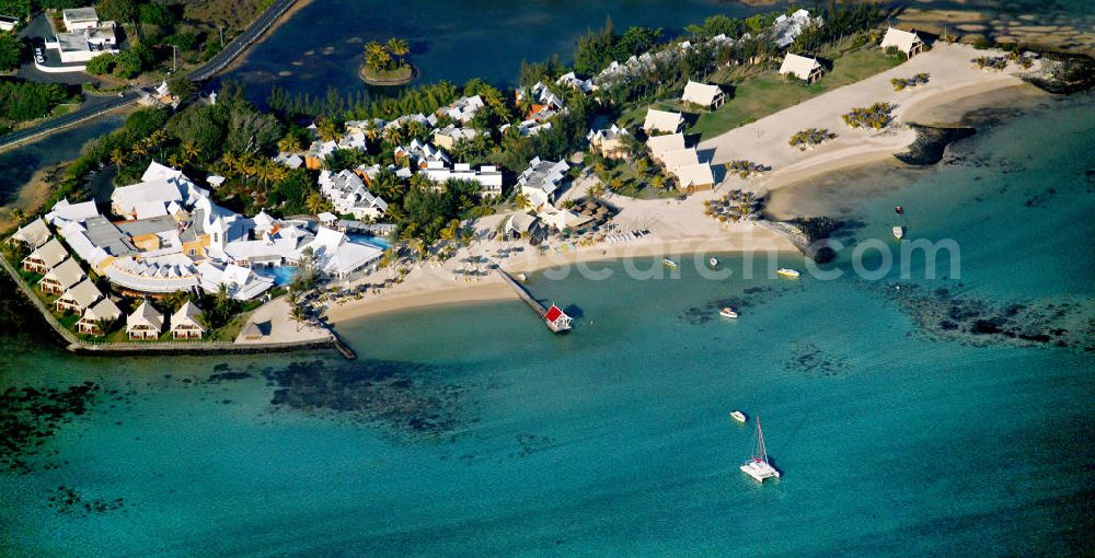 Aerial photograph Mauritius - Blick auf eine Hotelanlage auf Mauritius. View to an hotel at Mauritius.