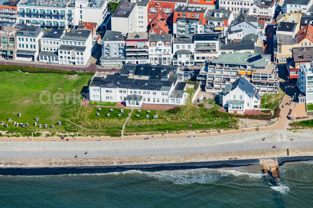 Norderney from the bird's eye view: Complex of the hotel building Meeresburg in Norderney in the state Lower Saxony, Germany