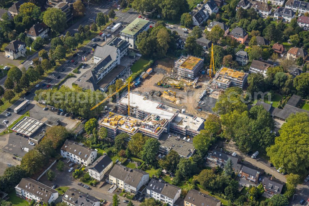 Dortmund from the bird's eye view: Complex of the hotel building Parkhotel Wittekindshof on street Westfalendamm in the district Gartenstadt-Nord in Dortmund at Ruhrgebiet in the state North Rhine-Westphalia, Germany