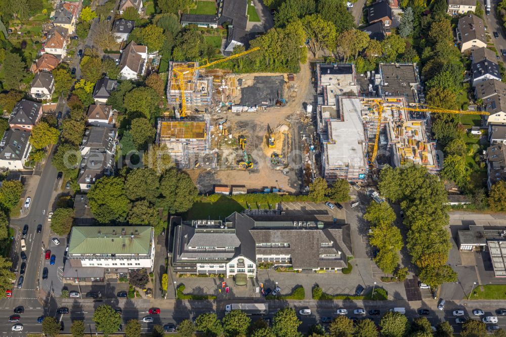 Aerial photograph Dortmund - Complex of the hotel building Parkhotel Wittekindshof on street Westfalendamm in the district Gartenstadt-Nord in Dortmund at Ruhrgebiet in the state North Rhine-Westphalia, Germany